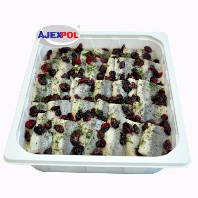 Śledź w oleju z żurawiną 2kg.